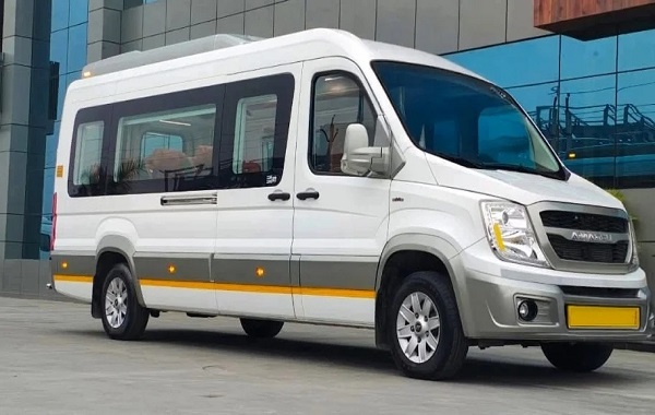 21 Seater Minibus Rental